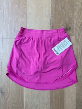 Lululemon NWT Hotty Hot High Rise Pink Skirt - Long
